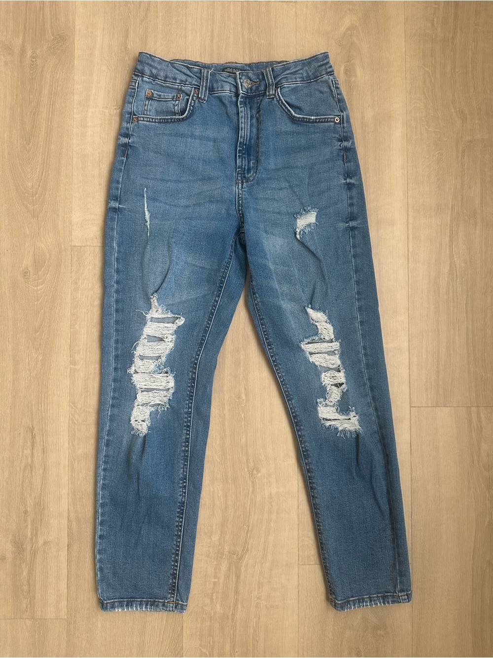 Wild Fable High-Rise Distressed Mom Jeans – Size 2